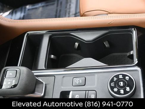 Certified 2023 Nissan Pathfinder Platinum w/ Cargo Package AWD/4WD image 25