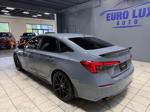 Used 2024 Honda Civic Si image 8
