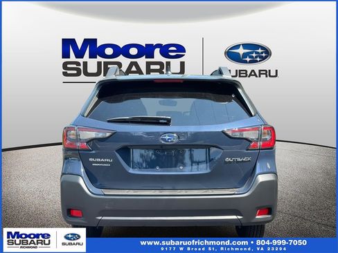 Certified 2025 Subaru Outback Premium image 3
