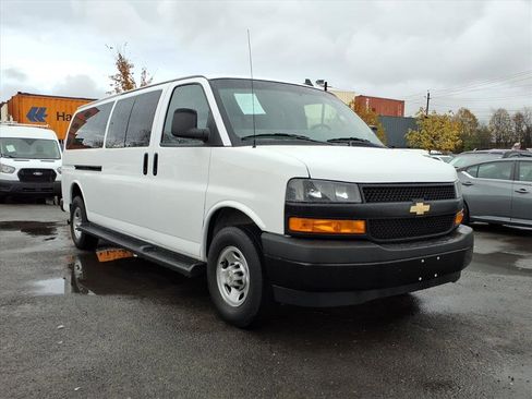 Used 2023 Chevrolet Express 3500 LS image 1