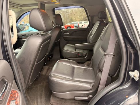 Used 2009 GMC Yukon Denali image 20
