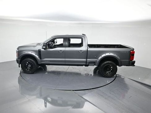 New 2025 Ford F250 XLT w/ Black Appearance Package image 39