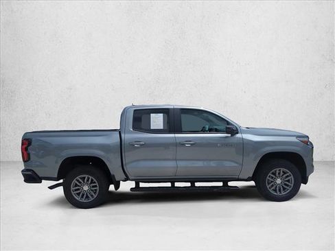 Used 2024 Chevrolet Colorado LT w/ LT Convenience Package RWD image 4