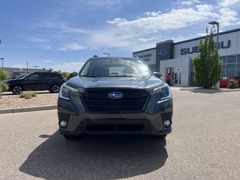 Used 2022 Subaru Forester Premium w/ Popular Package #1 AWD/4WD image 15