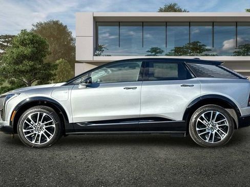 New 2026 Cadillac Optiq Sport 1 image 7