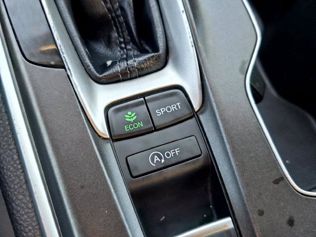 Used 2022 Honda Accord Sport image 26