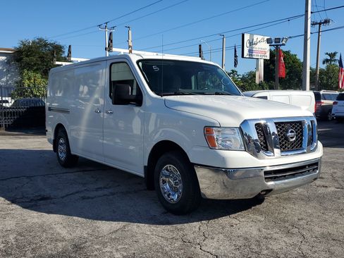 Used 2016 Nissan NV 2500 SL w/ Technology Package image 5