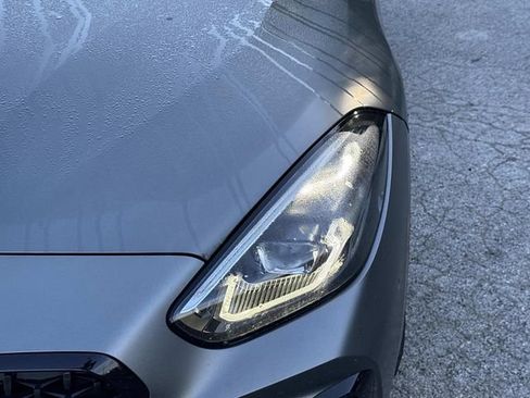 Used 2022 BMW Z4 M40i w/ Premium Package RWD image 10