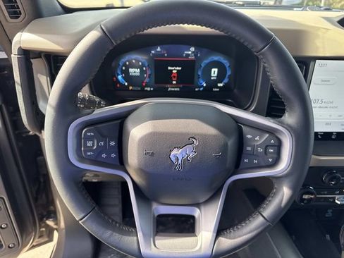 New 2025 Ford Bronco Big Bend image 12