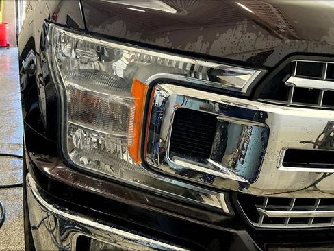 Used 2019 Ford F150 XLT w/ XTR Package image 23