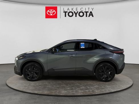New 2026 Toyota C-HR AWD/4WD image 3