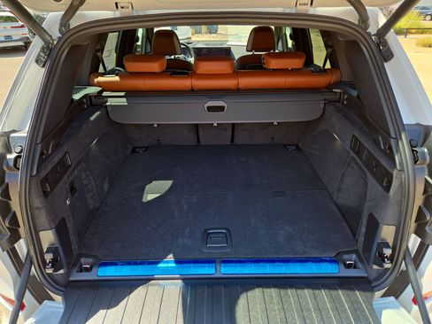 New 2026 BMW X5 xDrive50e image 12