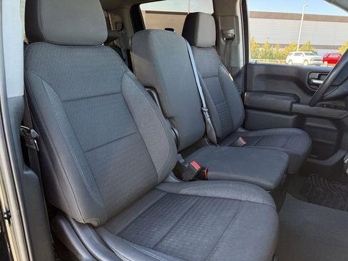 Used 2023 Chevrolet Silverado 1500 Custom image 24