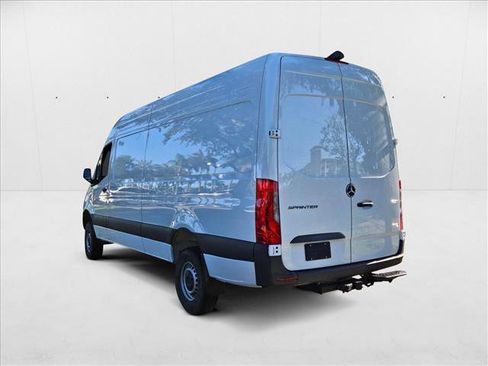 New 2025 Mercedes-Benz Sprinter 2500 image 8