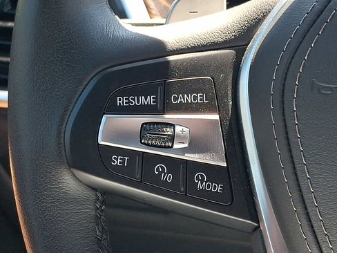 Used 2025 BMW X5 xDrive50e AWD/4WD image 22