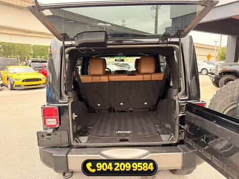 Used 2011 Jeep Wrangler Unlimited Sport image 26