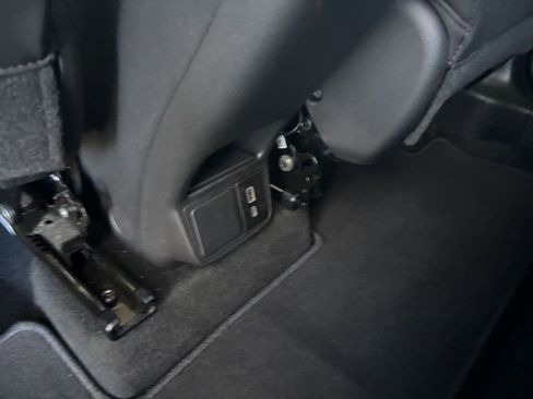 Used 2025 Buick Encore GX Preferred FWD image 24