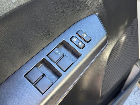 Used 2018 Toyota RAV4 XLE w/ Plus Extra Value Package image 18