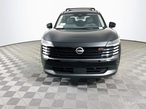 New 2026 Nissan Kicks SR w/ Cold Weather Package image 4