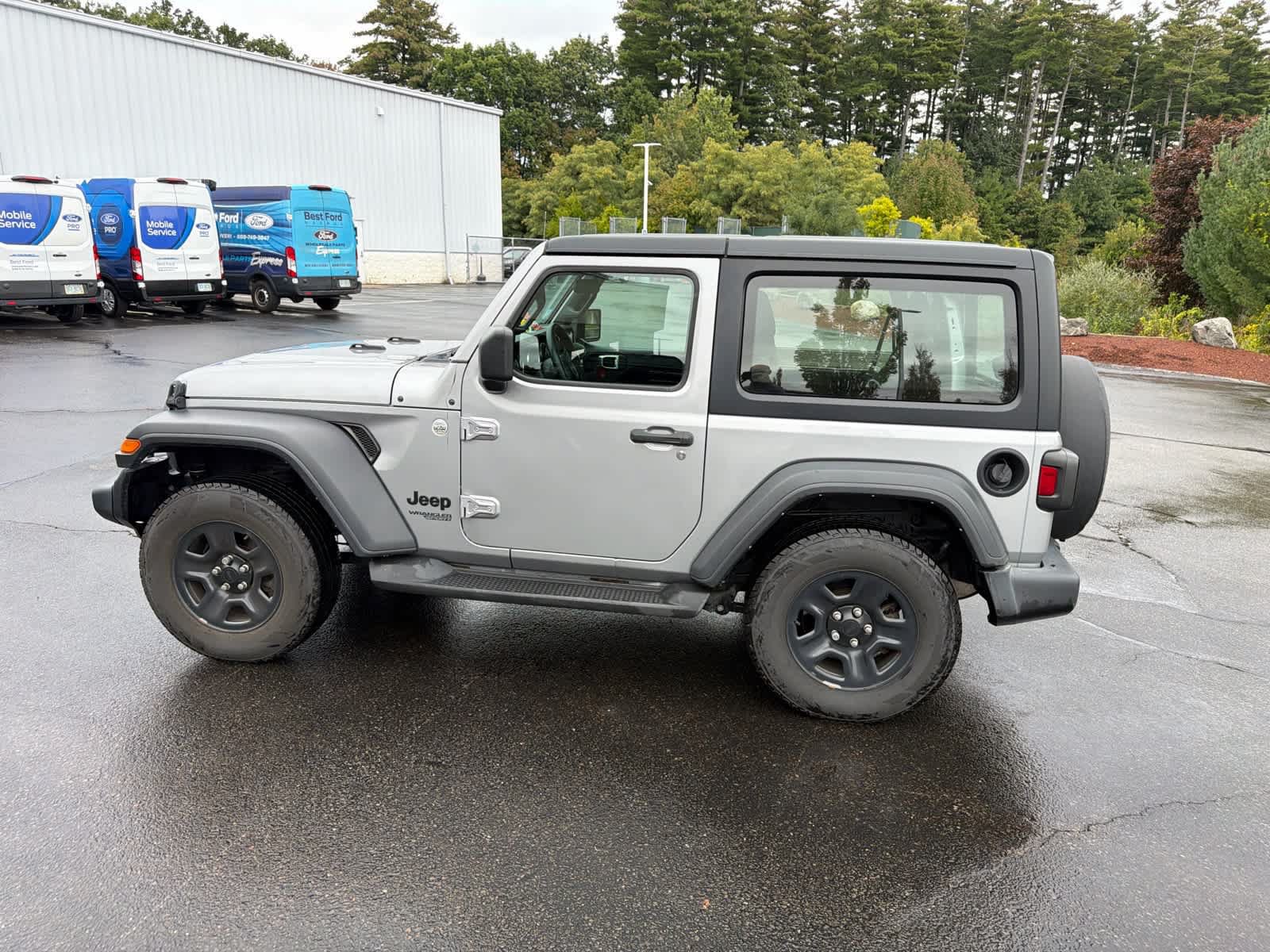 Used 2021 Jeep Wrangler Sport AWD/4WD image 8