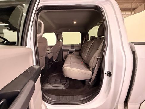 Used 2018 Ford F150 XLT image 16