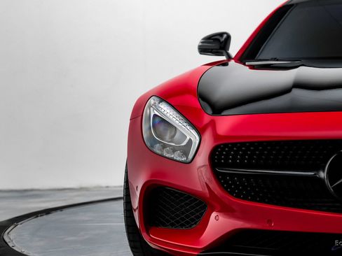 Used 2016 Mercedes-Benz AMG GT S image 32