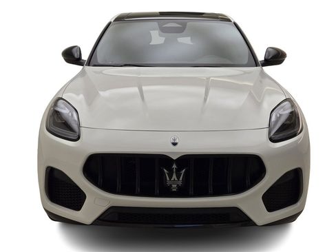New 2025 Maserati Grecale Modena image 2