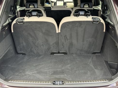 Certified 2025 Volvo XC90 B5 Core AWD/4WD image 16
