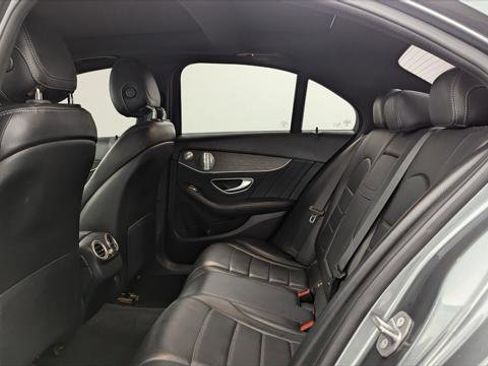 Used 2019 Mercedes-Benz C 300 4MATIC Sedan image 17
