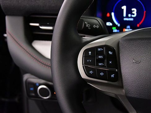 New 2026 Ford Explorer Active image 21