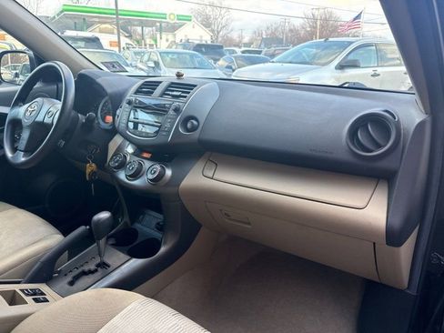 Used 2011 Toyota RAV4 4WD w/ Base L4 Extra Value Pkg image 16