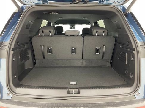 New 2026 Chevrolet Traverse LT image 12