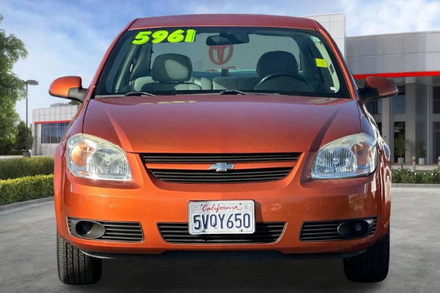 Used 2005 Chevrolet Cobalt LS w/ Preferred Equipment Group FWD image 10