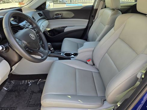Used 2017 Acura ILX FWD image 18