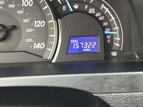 Used 2015 Toyota Camry LE FWD image 17