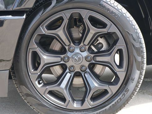 Used 2022 RAM 1500 Limited w/ Night Edition AWD/4WD image 2