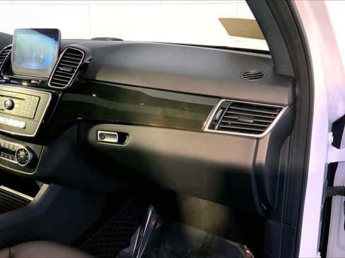 Used 2017 Mercedes-Benz GLE 350 4MATIC image 22