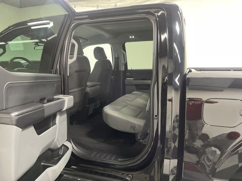 Used 2025 Ford F150 XLT w/ Equipment Group 301A Standard image 13