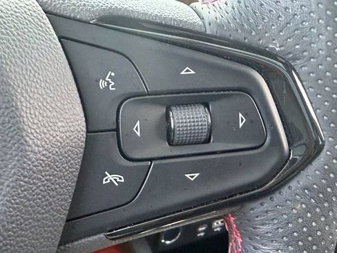 Used 2023 Chevrolet TrailBlazer RS w/ Sun and Liftgate Package FWD image 29
