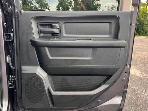 Used 2018 RAM 1500 Tradesman w/ Popular Equipment Group RWD image 18