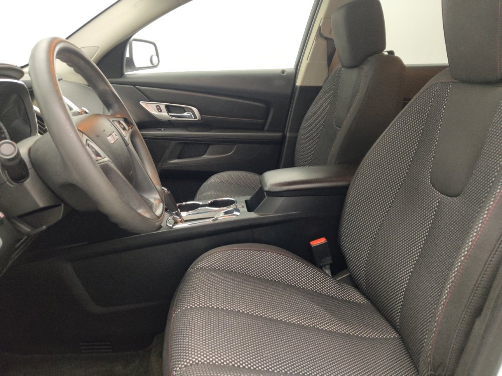 Used 2017 GMC Terrain SLE FWD image 17