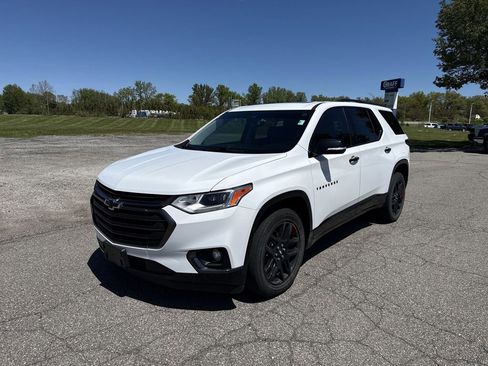 Used 2018 Chevrolet Traverse Premier w/ Redline Edition FWD image 4
