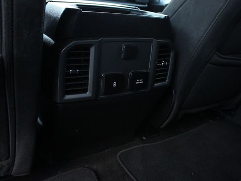 Used 2019 Ford F150 XLT w/ Equipment Group 302A Luxury AWD/4WD image 20