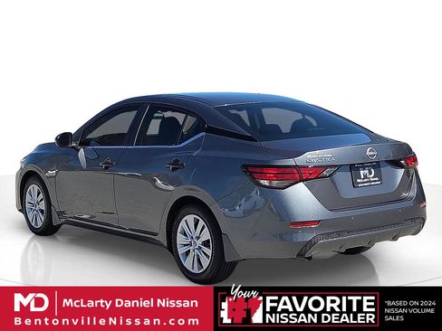 Used 2025 Nissan Sentra S image 4
