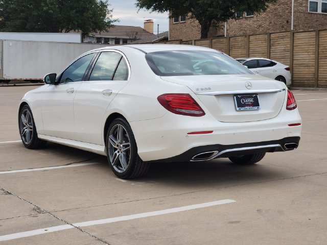 Used 2019 Mercedes-Benz E 300 image 3