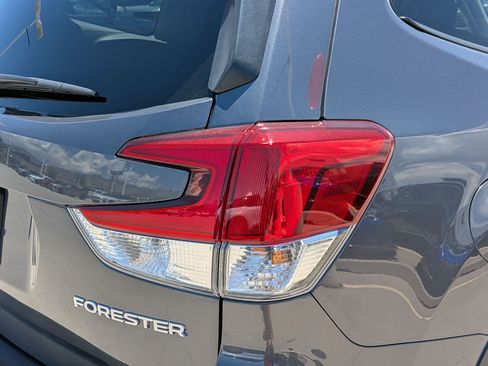 Used 2024 Subaru Forester Premium AWD/4WD image 12