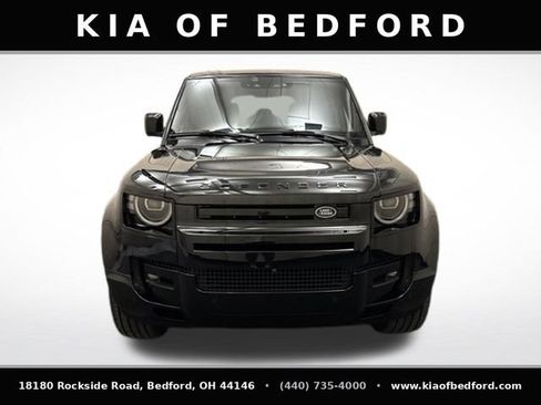 Used 2026 Land Rover Defender 110 X-Dynamic SE AWD/4WD image 2