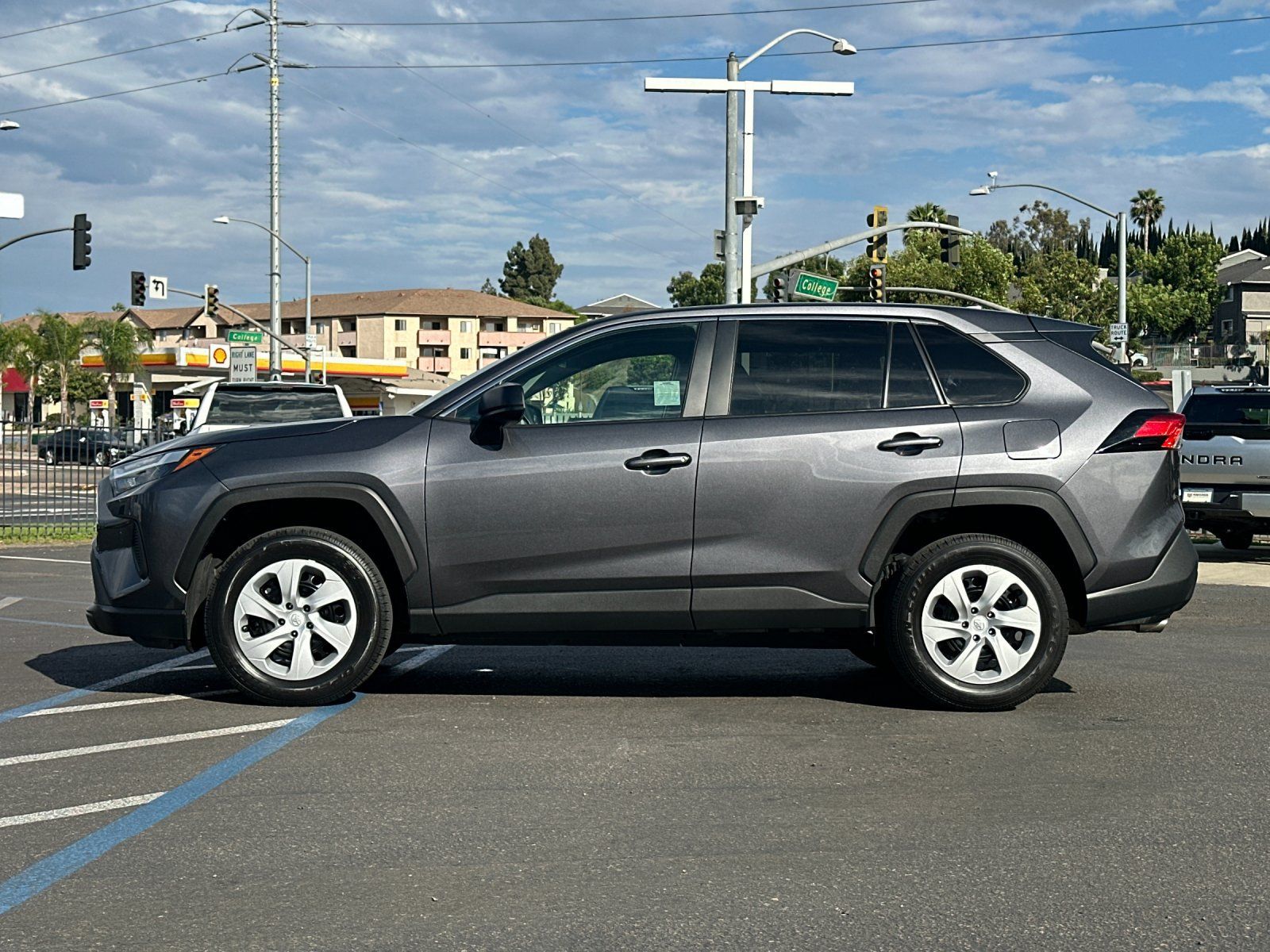 Used 2025 Toyota RAV4 LE FWD image 2