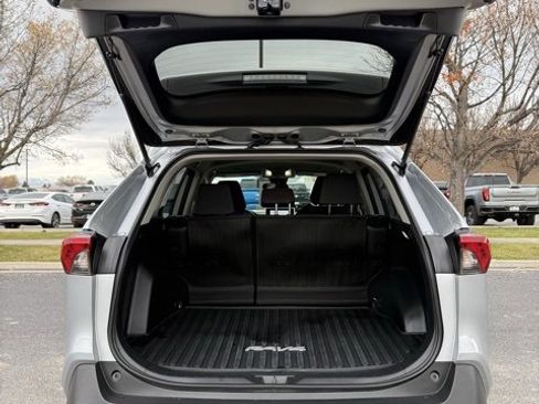 Used 2025 Toyota RAV4 LE image 10