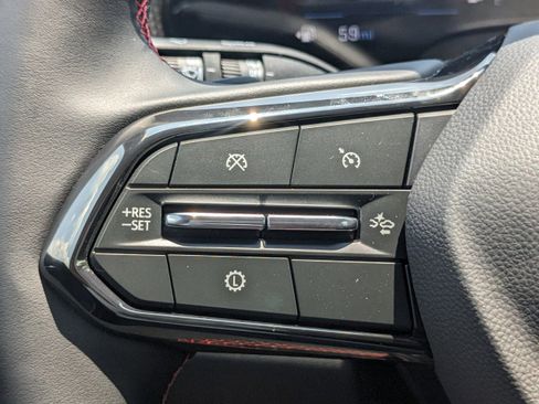 New 2026 Chevrolet Equinox RS image 27